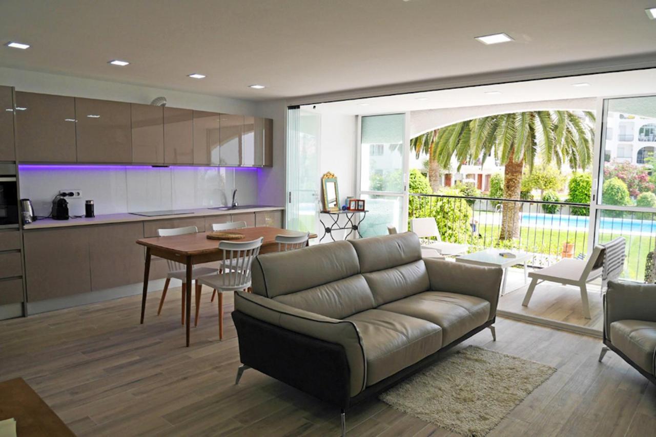 Neenies Nerja - Carabeo Luxury Apartment エクステリア 写真